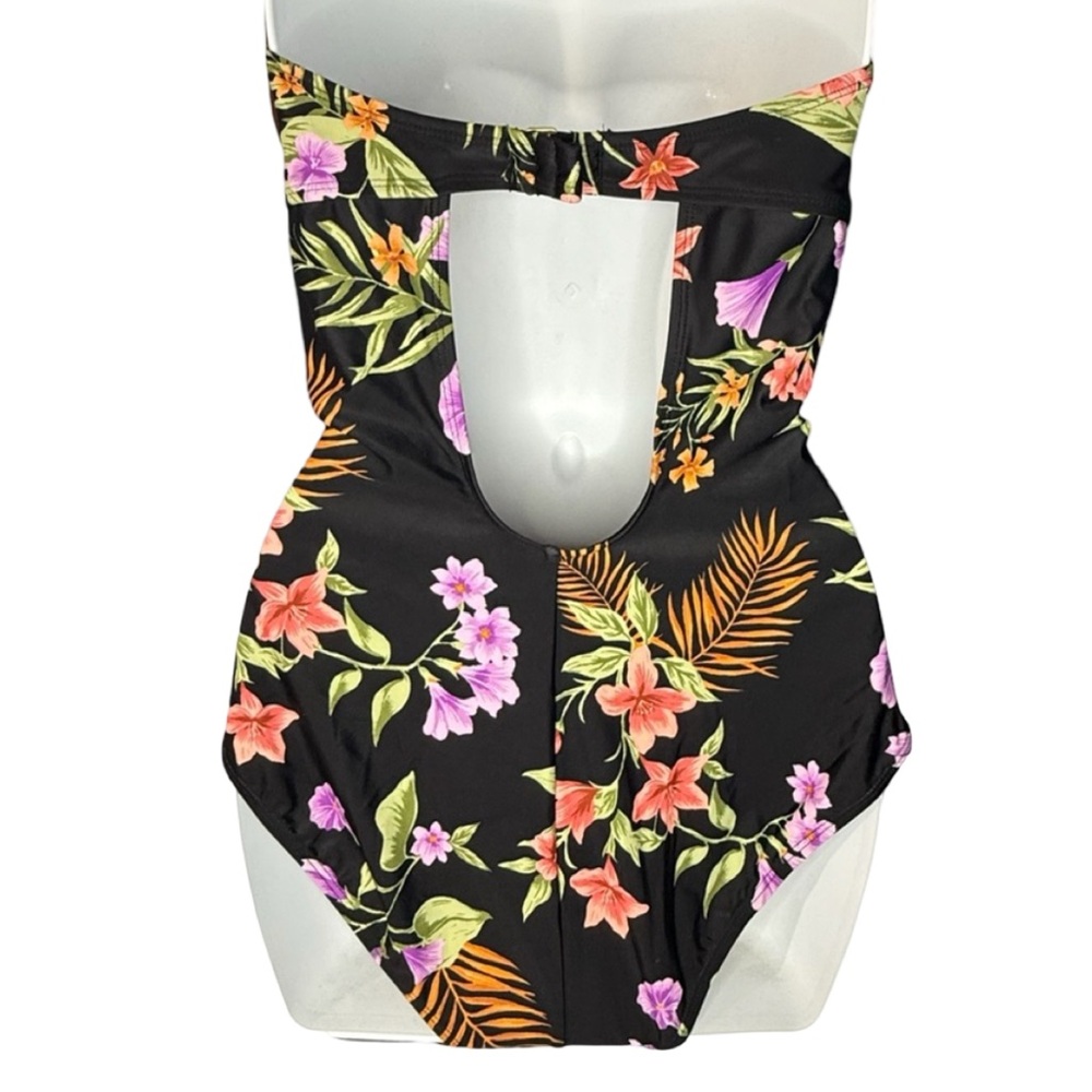 Center Ring-Front Tummy Control One Piece
Swimsuit - Picture 5 of 10